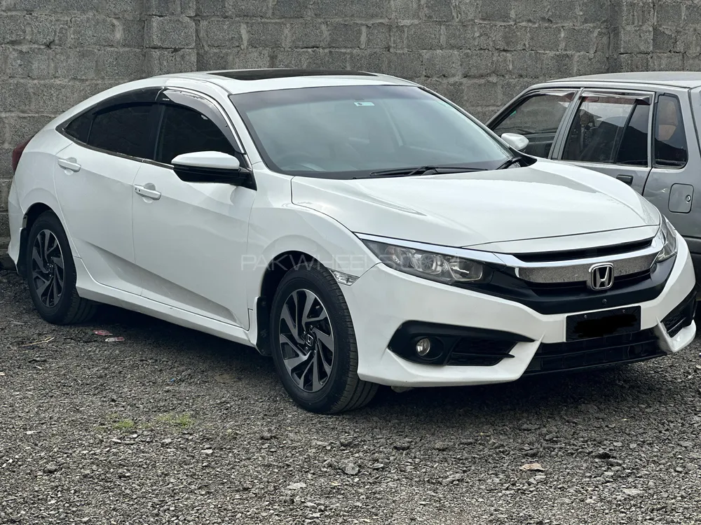 Honda Civic 2018 for Sale in Abbottabad Image-1