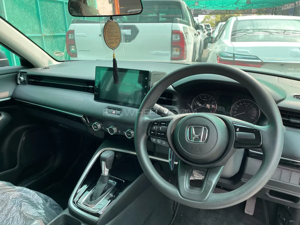 Honda HR-V 2023 for Sale in Lahore Honda HR-V 2023 for Sale in Lahore Image-10