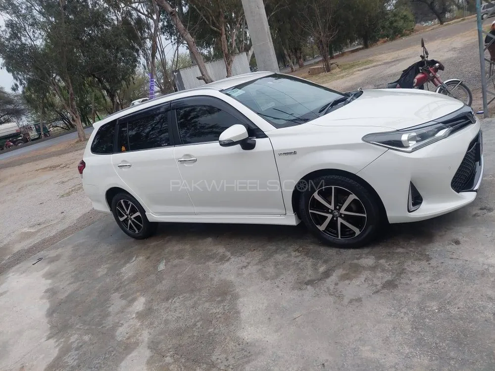 Toyota Corolla Fielder 2019 for Sale in Rawalpindi Image-1