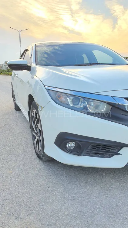 Honda Civic 2017 for Sale in Islamabad Image-1