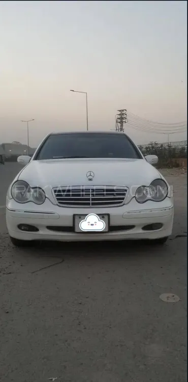 Mercedes Benz C Class 2002 for Sale in Lahore Image-1