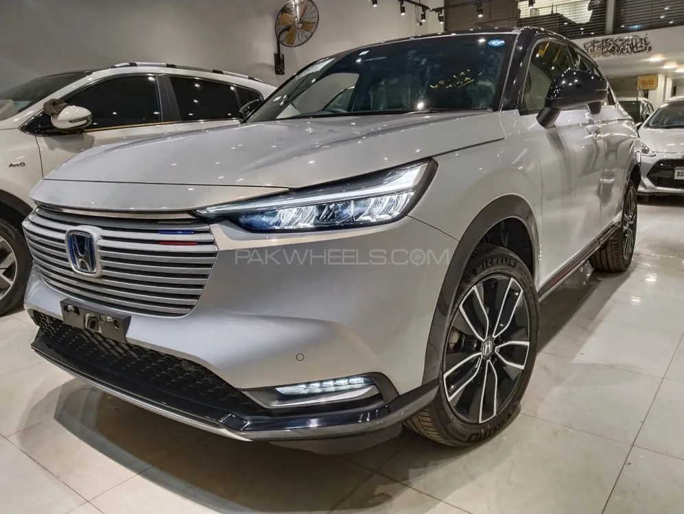 Honda Vezel 2021 for Sale in Islamabad Image-1
