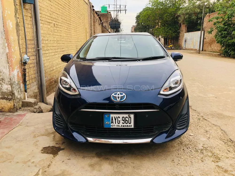 ٹویوٹا اکوا 2019 for Sale in پشاور Image-1