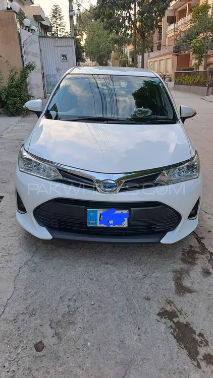 Toyota Corolla Fielder 2018 for Sale in Islamabad Image-1