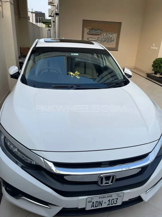 Honda Civic 2021 for Sale in Lahore Image-1