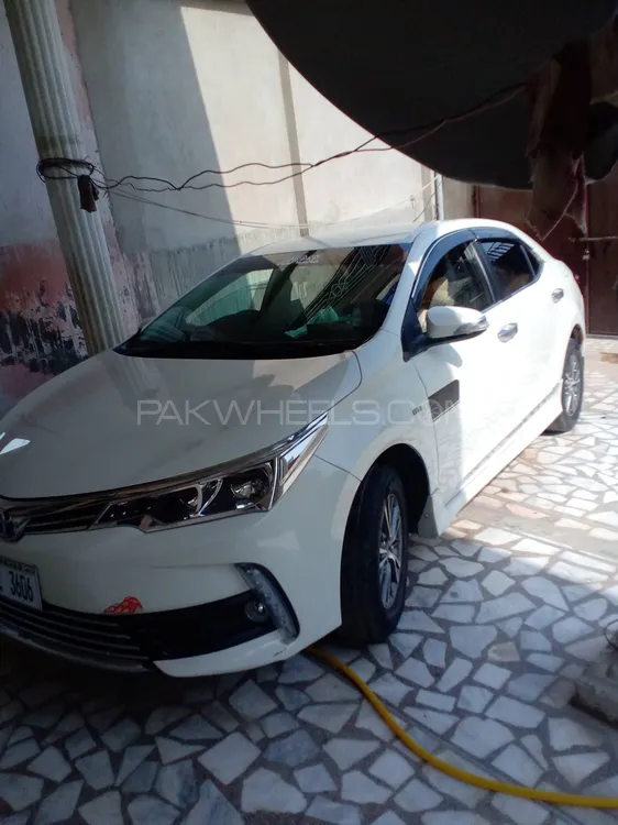 Toyota Corolla 2016 for Sale in Gujrat Image-1