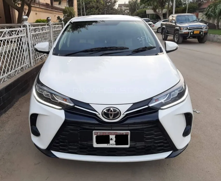 Toyota Yaris Sedan 2022 for Sale in Karachi Image-1