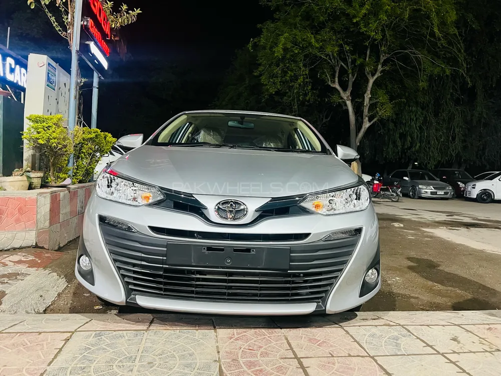 Toyota Yaris Sedan 2023 for Sale in Islamabad Image-1