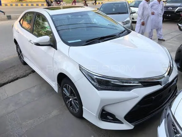Toyota Corolla 2022 for Sale in Lahore Image-1