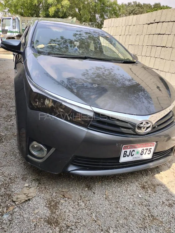 Toyota Corolla 2017 for Sale in Karachi Image-1