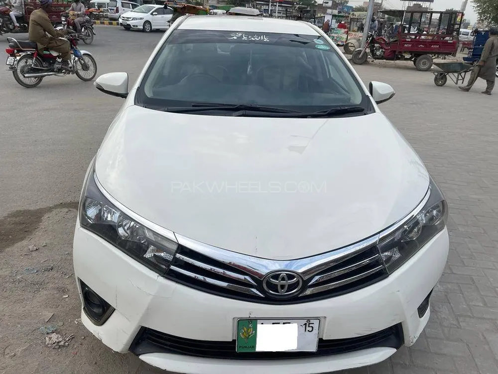 Toyota Corolla 2015 for Sale in Lahore Image-1