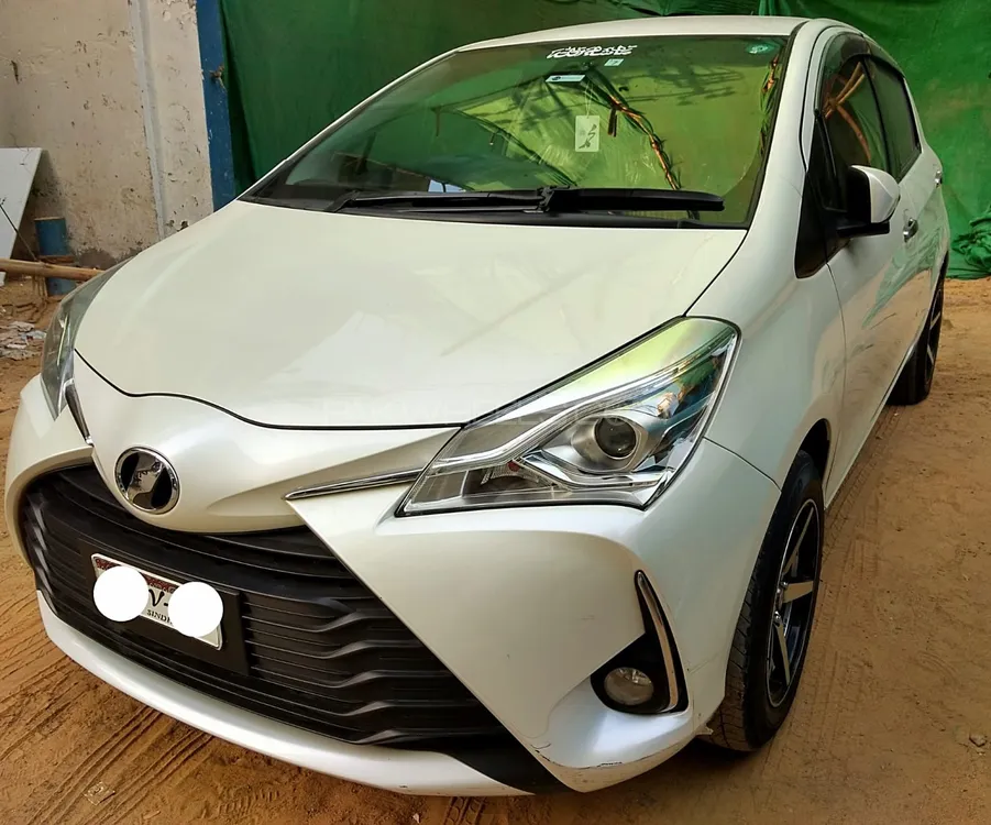 Toyota Vitz 2019 for Sale in Karachi Image-1