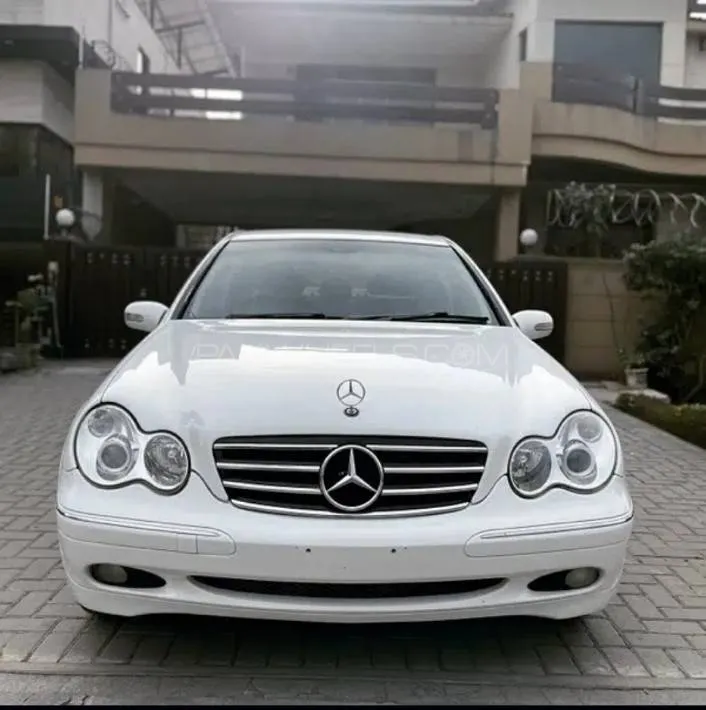 Mercedes Benz C Class 2001 for Sale in Karachi Image-1