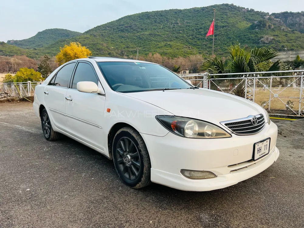 Toyota Camry 2005 for Sale in Taxila Image-1