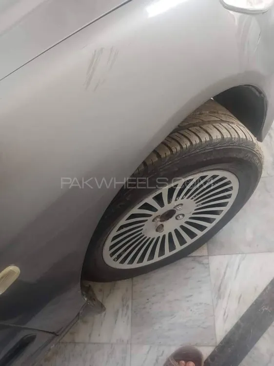 Honda Civic 2004 for Sale in Okara Image-1