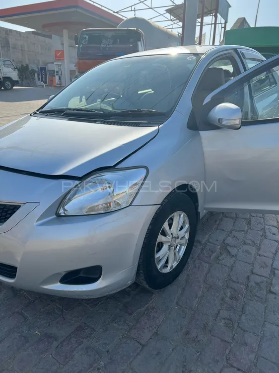 Toyota Belta 2009 for Sale in Lahore Image-1