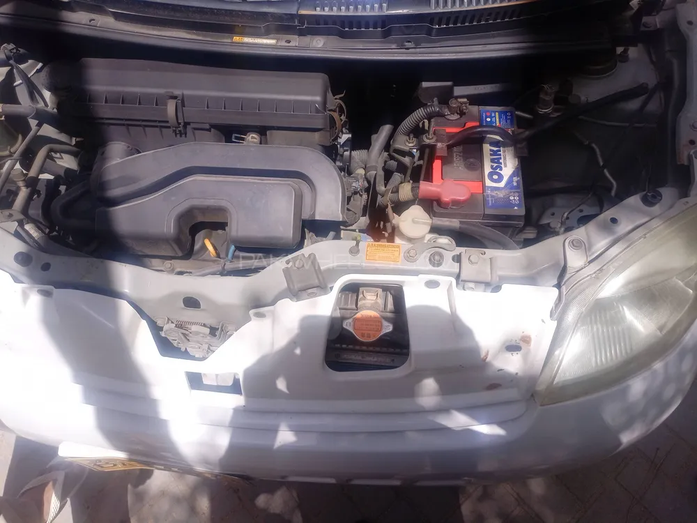 Daihatsu Esse 2010 for Sale in Karachi Image-1