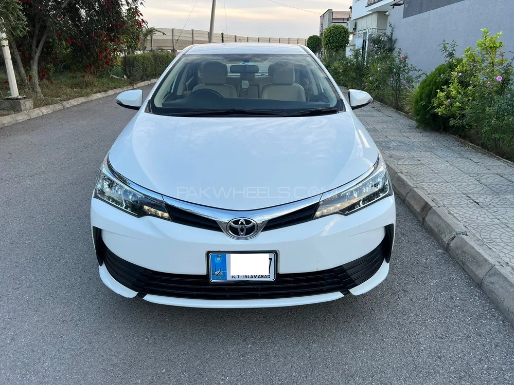 Toyota Corolla 2018 for Sale in Islamabad Image-1