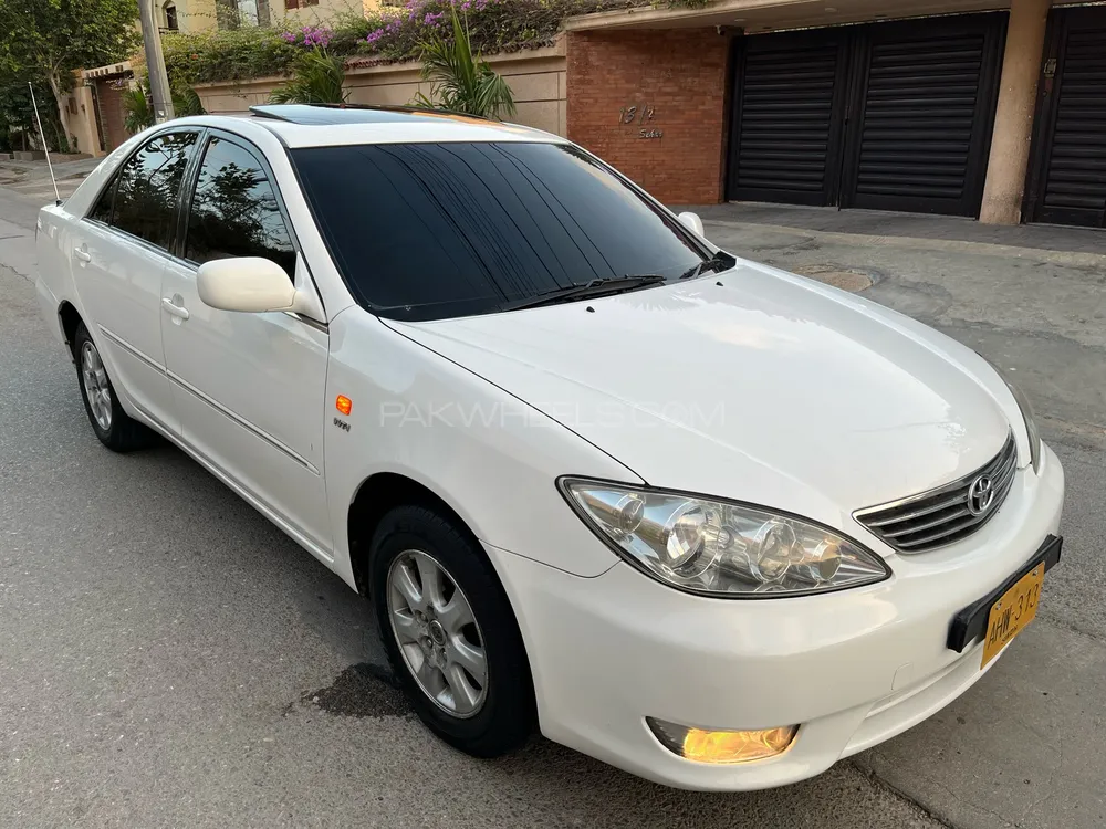 Toyota Camry 2005 for Sale in Karachi Image-1