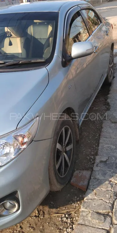 Toyota Corolla 2014 for Sale in Muzaffar Gargh Image-1
