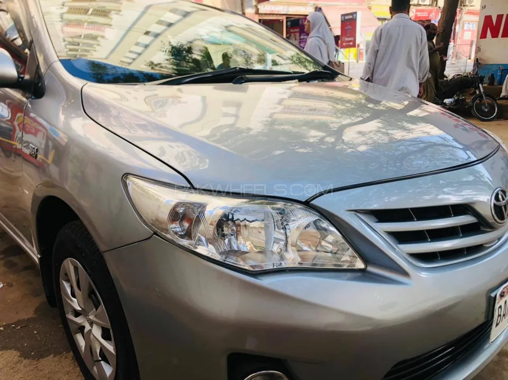 Toyota Corolla 2013 for Sale in Karachi Image-1