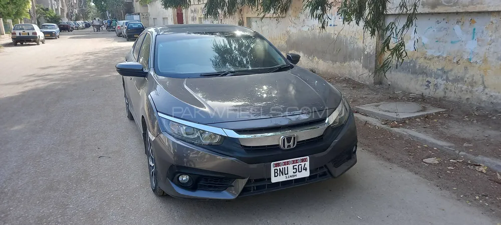 Honda Civic 2018 for Sale in Karachi Image-1