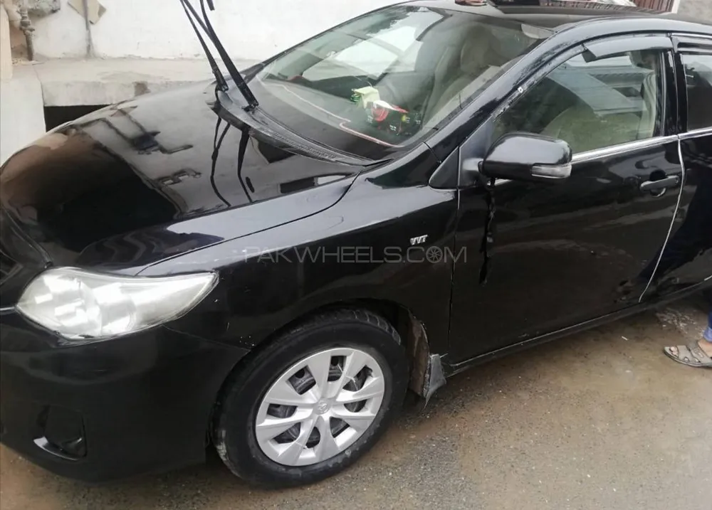 Toyota Corolla 2012 for Sale in Lahore Image-1