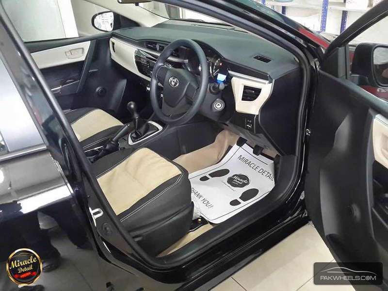Toyota Corolla 2015 for Sale in Karachi Toyota Corolla 2015 for Sale in Karachi Image-4