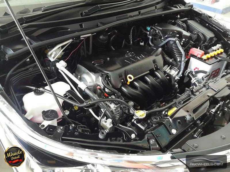 Toyota Corolla 2015 for Sale in Karachi Toyota Corolla 2015 for Sale in Karachi Image-5