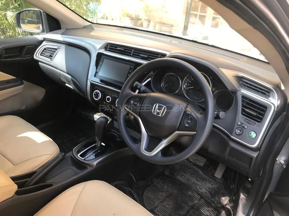 Honda City 2021 for Sale in Islamabad Image-1