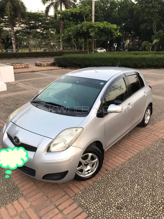 Toyota Vitz 2010 for Sale in Sargodha Image-1