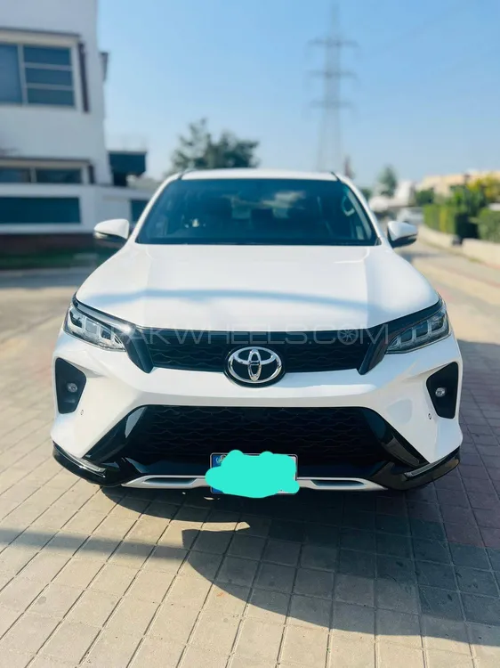 Toyota Fortuner 2022 for Sale in Faisalabad Image-1