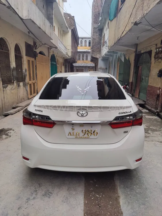 Toyota Corolla 2018 for Sale in Islamabad Image-1
