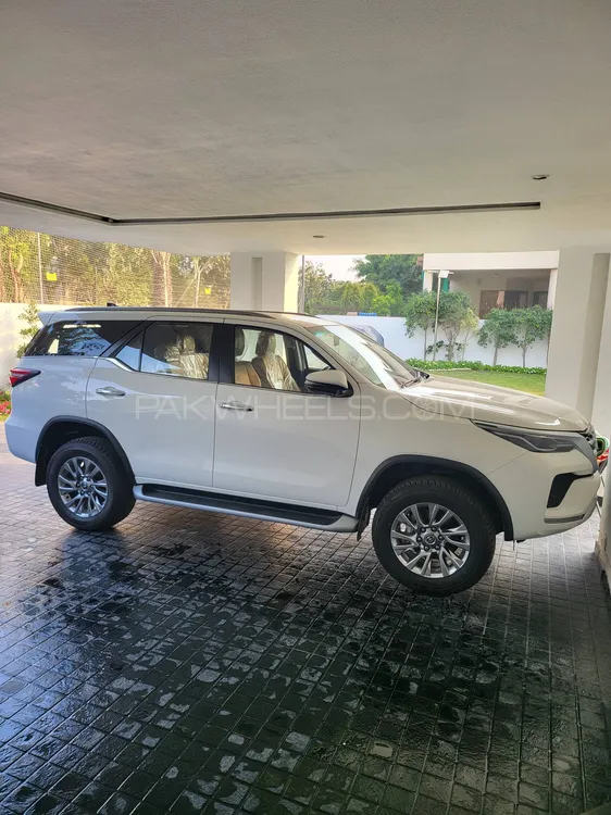 Toyota Fortuner 2022 for Sale in Lahore Image-1