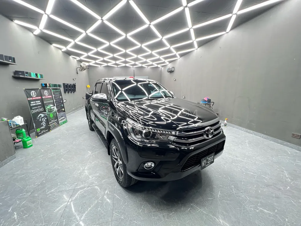 Toyota Hilux 2019 for Sale in D.G.Khan Image-1