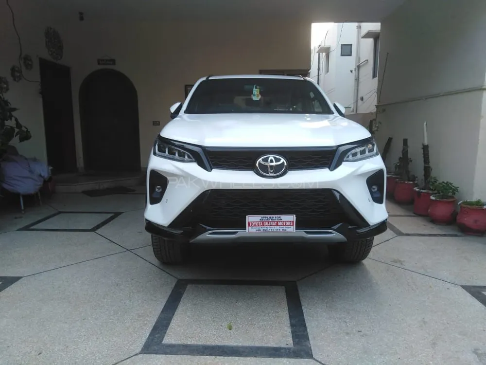 Toyota Fortuner 2023 for Sale in Lahore Image-1
