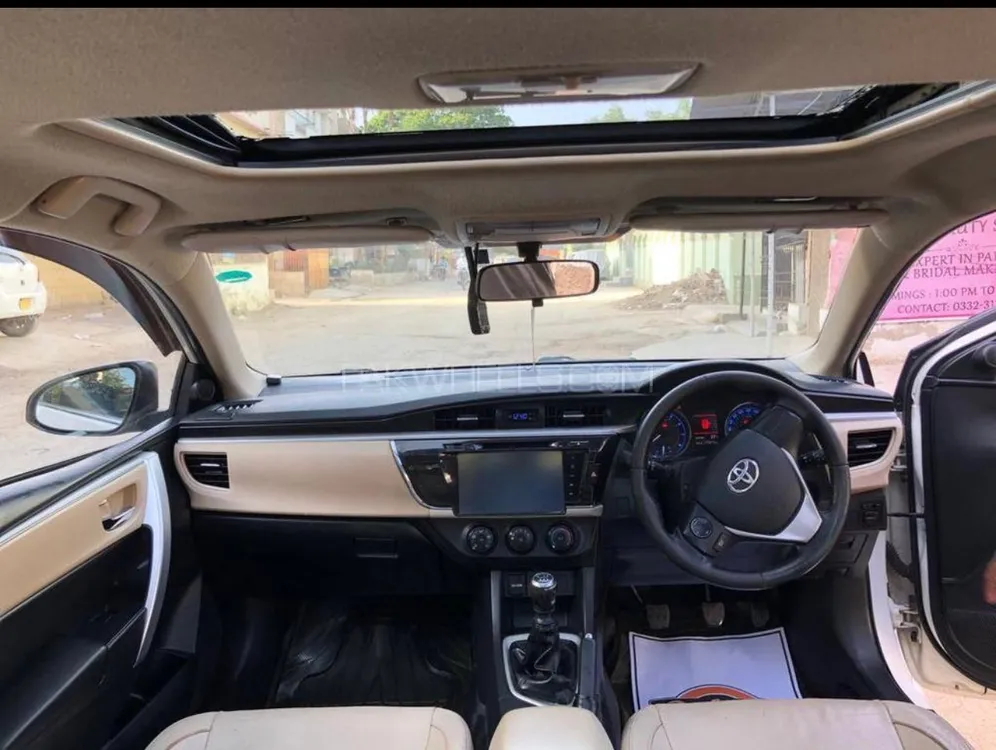 Toyota Corolla 2015 for sale in Lahore