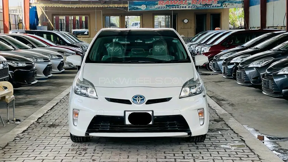 Toyota Prius 2012 for Sale in Rawalpindi Image-1
