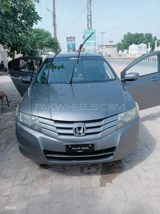 Honda City 2010 for Sale in Multan Image-1