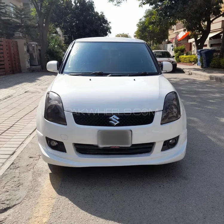Suzuki Swift 2013 for Sale in Islamabad Image-1