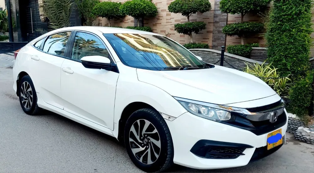 Honda Civic 2016 for Sale in Karachi Image-1