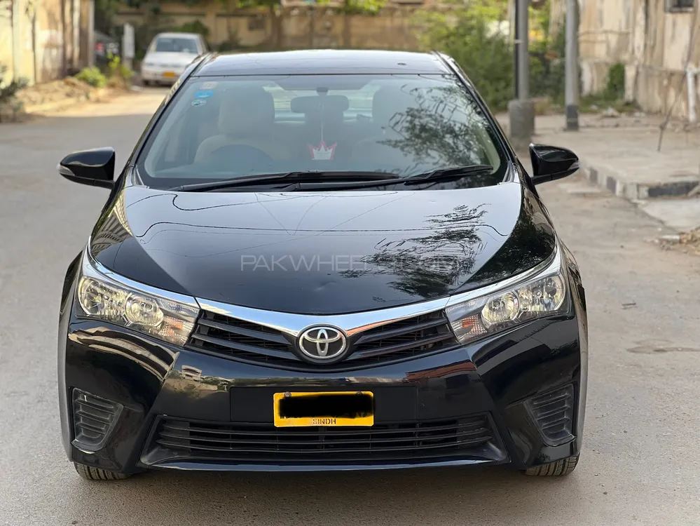 Toyota Corolla Altis Automatic 1.6 2015 for sale in Karachi | PakWheels