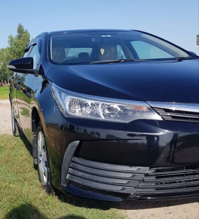 Toyota Corolla 2018 for Sale in Sialkot Image-1