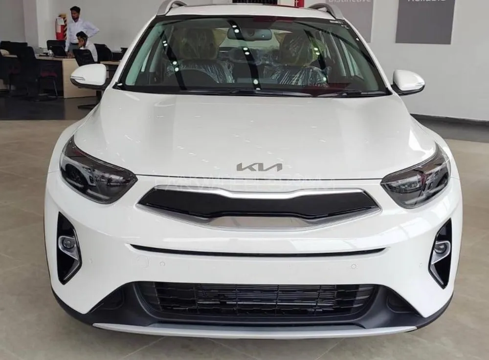 KIA Stonic EX+ 2023 for sale in Lahore | PakWheels