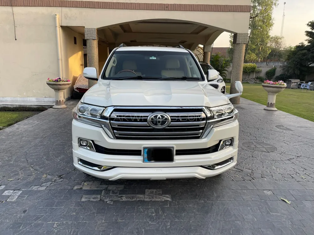 Toyota Land Cruiser 2013 for Sale in Gujranwala Image-1