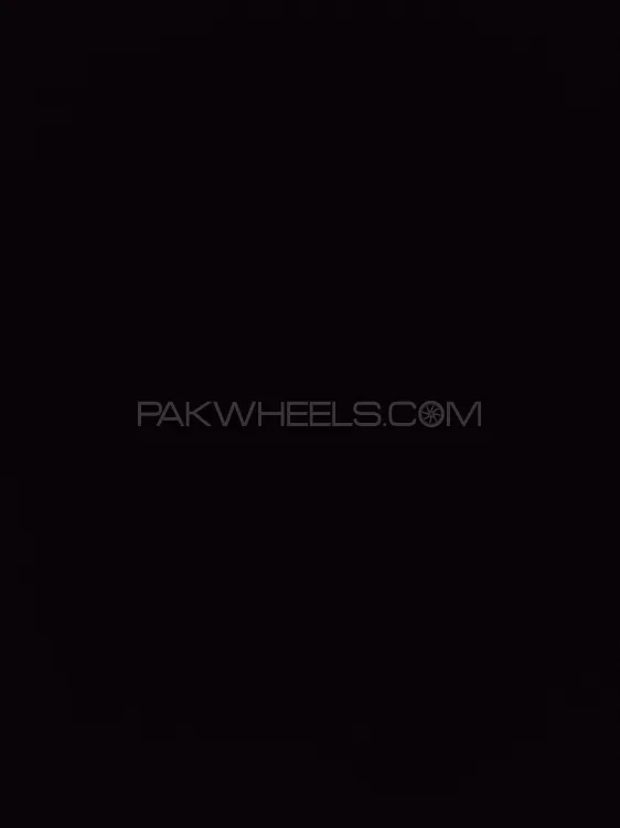 Toyota Corolla Axio 2017 for Sale in Multan Image-1