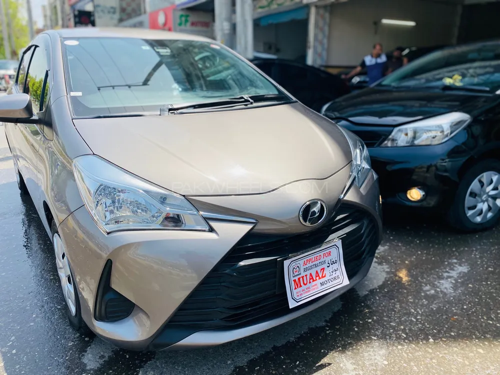 Toyota Vitz 2018 for Sale in Lahore Image-1