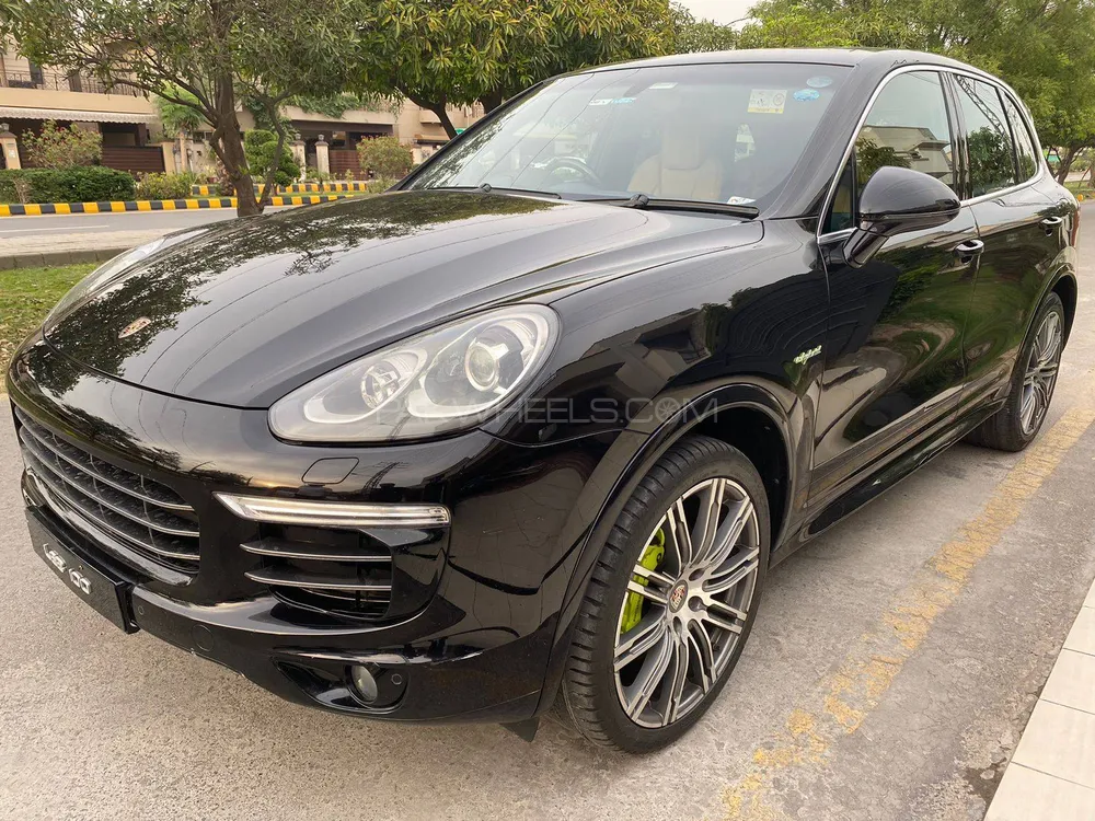 Porsche Cayenne 2015 for Sale in Lahore Image-1