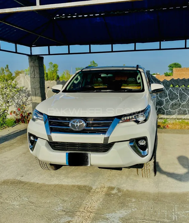 Toyota Fortuner 2021 for Sale in Mandi bahauddin Image-1