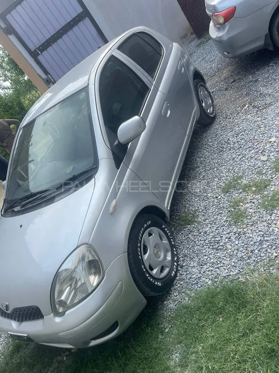 Toyota Vitz 2003 for Sale in Malakand Agency Image-1